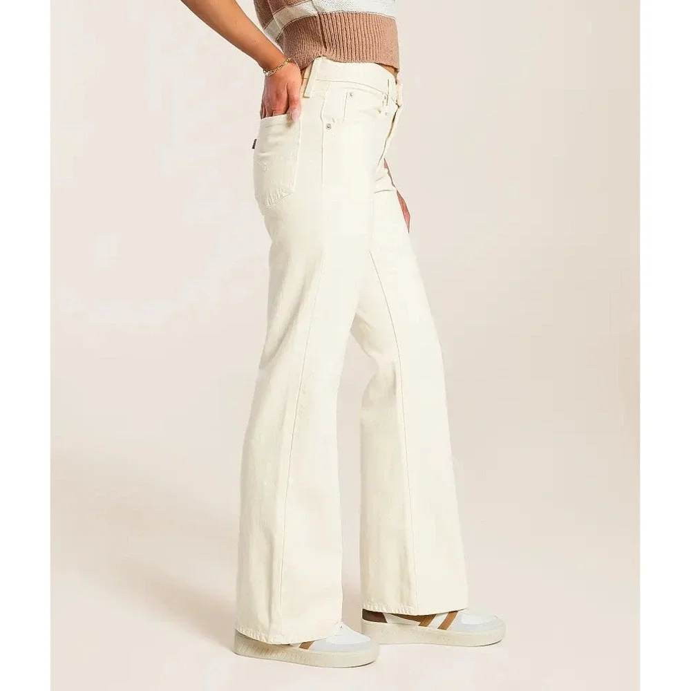 NWT Levis 94 Baggy Stretch Bootcut Jeans Womens 34x31 Off White Mid Rise Denim